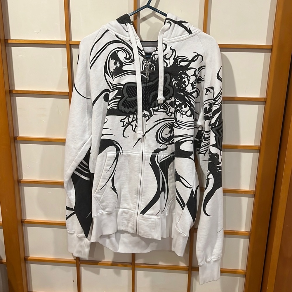Mens fox hoodie size medium. Gently used!